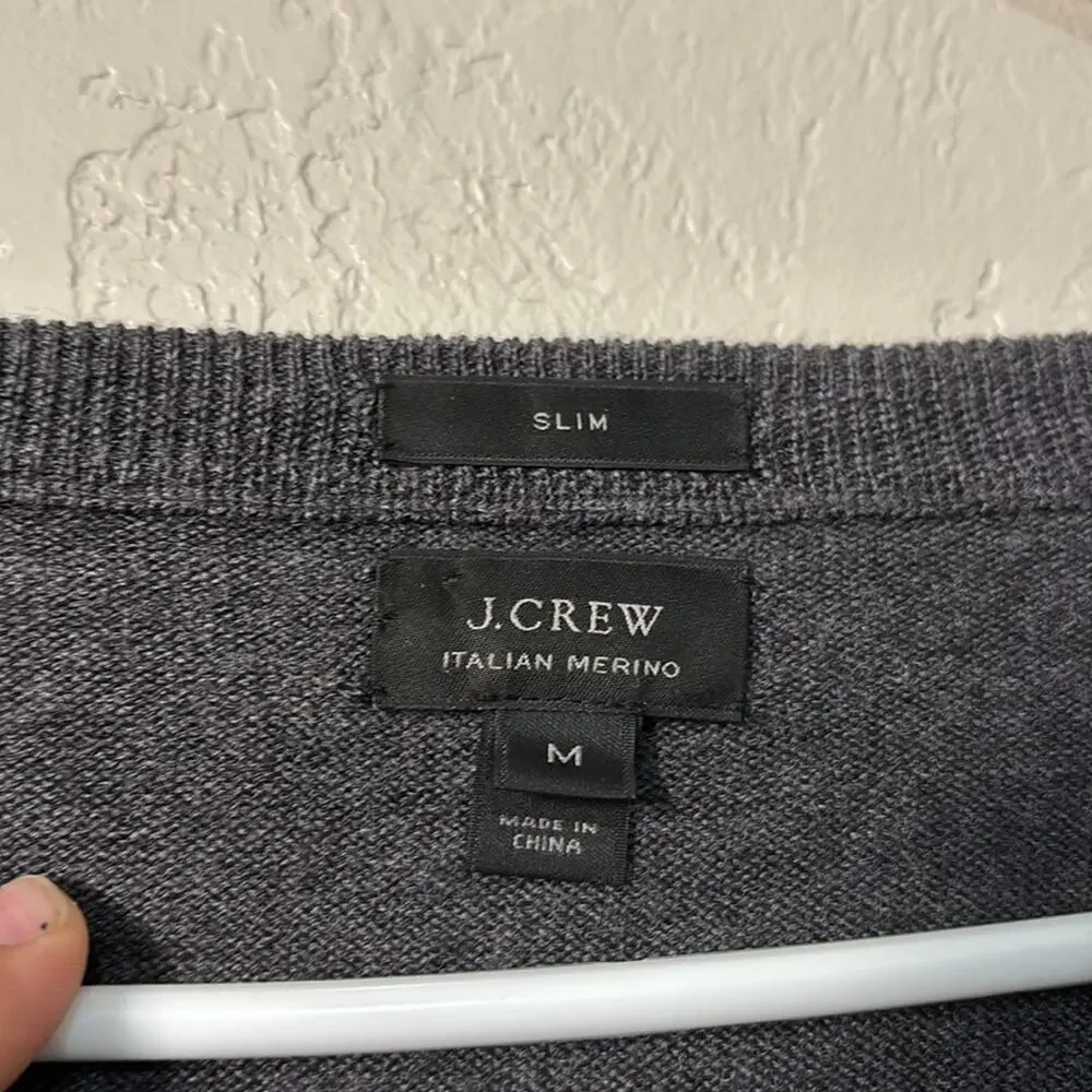 J. Crew Dark Grey Merino Wool V-Neck Sweater Classic Knit Men’s Sweater Size M